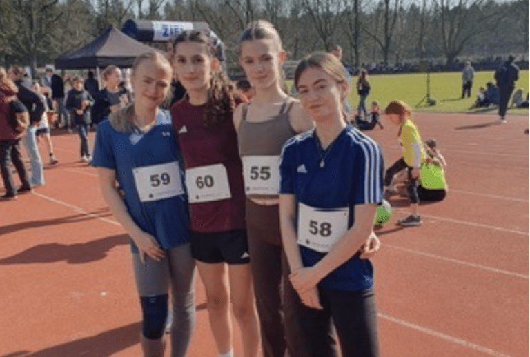 Berliner Crosslauf-Finale der Berliner Schulen – Starker Auftritt unserer Läuferinnen